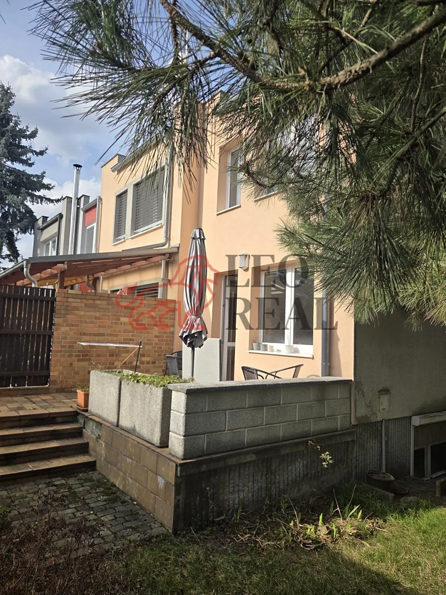 Pronájem rodinného domu 120 m², pozemek 306 m²